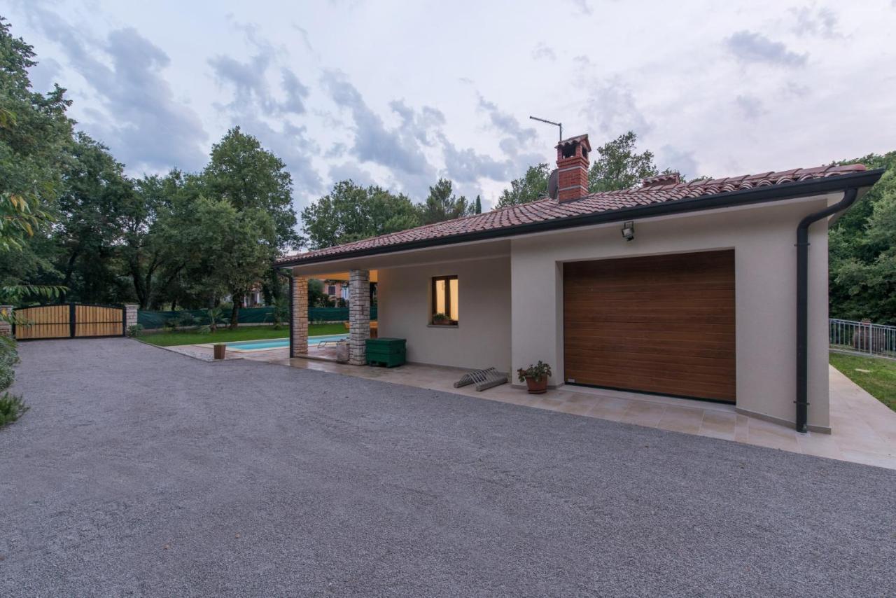 Villa Mirabella Umag Exterior photo